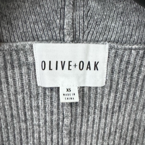 Olive + Oak Gray Sleeveless Knit Jacket - Picture 5 of 10